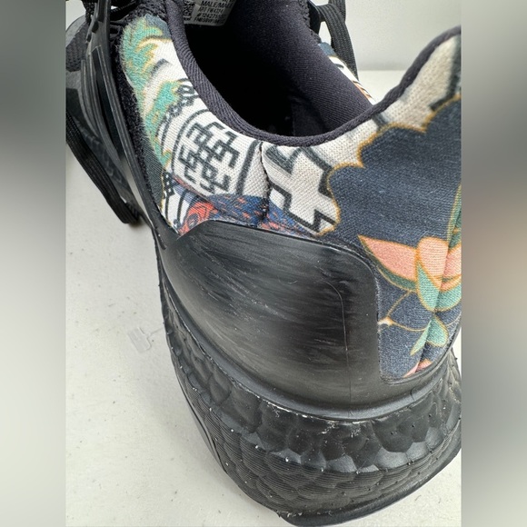 Adidas UltraBoost DNA Chinese New Year 2020 Men's Size 8.5 FW4324 - Picture 8 of 10